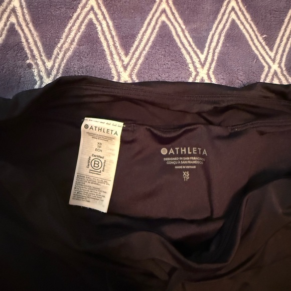 Athleta Black Performance Drawstring Athletic Shorts - Picture 2 of 3